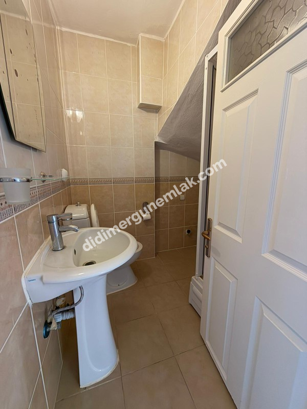 DİDİM ALTINKUM MAHALLESİNDE EŞYALI KATTA TEK DAİRE 3+1 SATILIK DUBLKEKS DAİRE