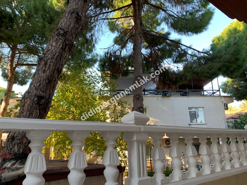 LİMAN KARŞISINDA DENİZ MANZARALI 3+1 SATILIK TERS DUBLEKS!