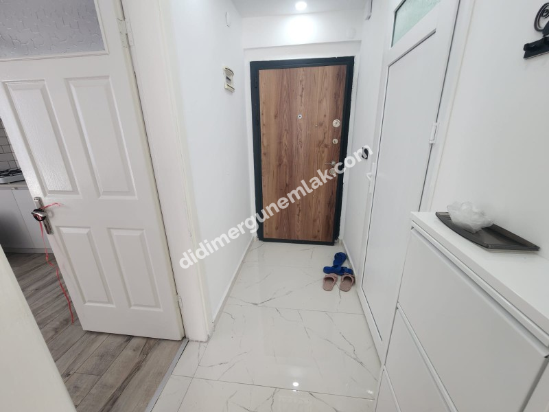 ALTINKUM MALLESİ' NDE DENİZE SADECE 50 METRE MESAFEDE 2+1 FIRSAT DAİRE!