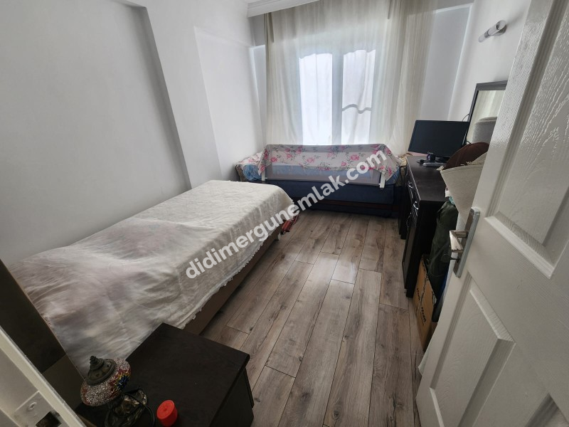ALTINKUM MALLESİ' NDE DENİZE SADECE 50 METRE MESAFEDE 2+1 FIRSAT DAİRE!