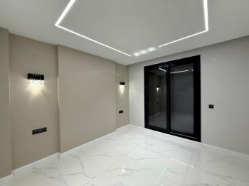 Didim'de Satılık Tam Müstakil 4+1 Villa