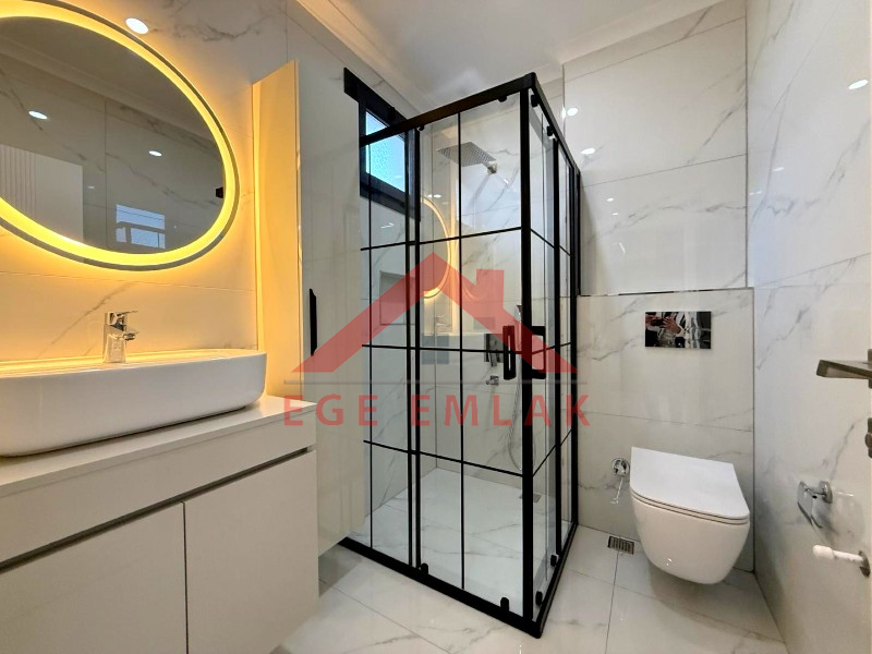 Didim'de Satılık Tam Müstakil 4+1 Villa