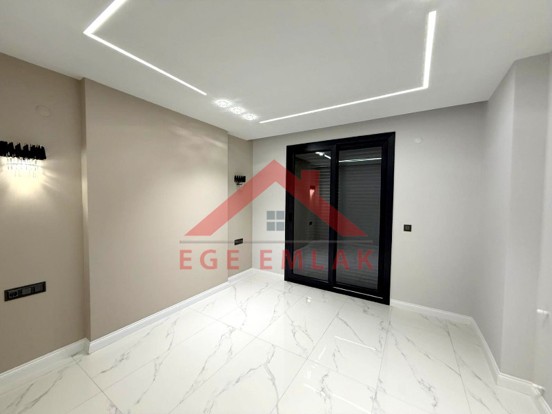 Didim'de Satılık Tam Müstakil 4+1 Villa