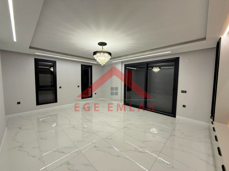 Didim'de Satılık Tam Müstakil 4+1 Villa