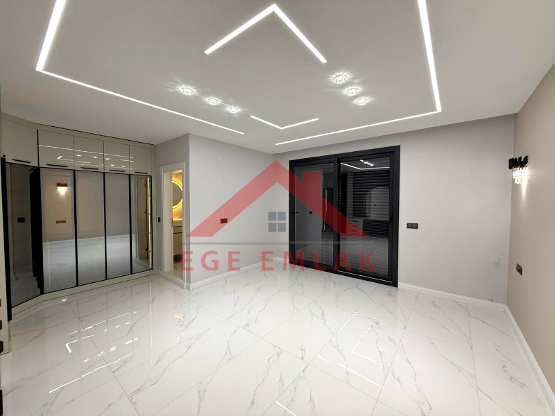 Didim'de Satılık Tam Müstakil 4+1 Villa