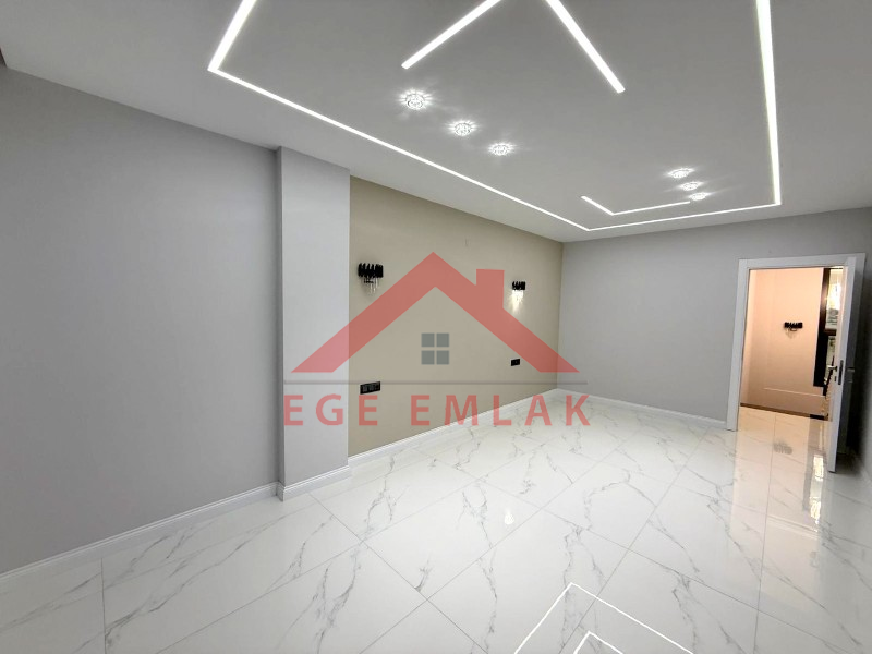 Didim'de Satılık Tam Müstakil 4+1 Villa