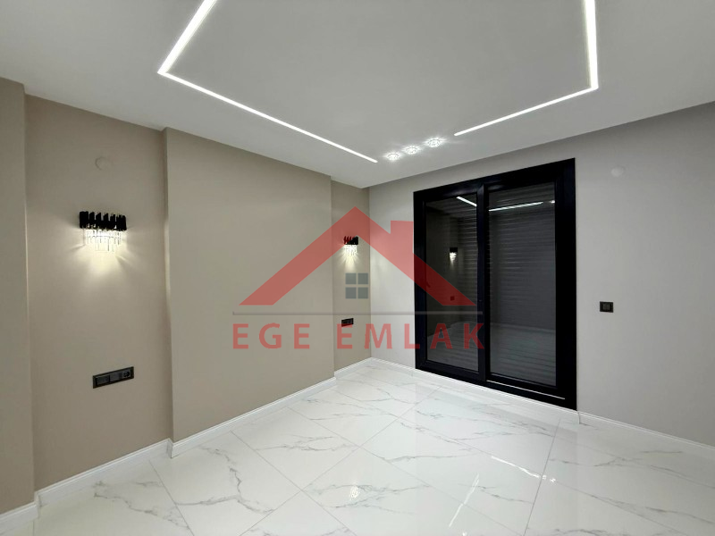 Didim'de Satılık Tam Müstakil 4+1 Villa
