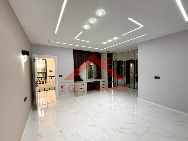 Didim'de Satılık Tam Müstakil 4+1 Villa