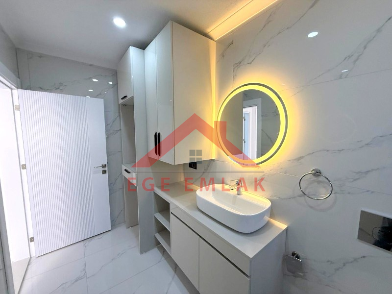 Didim'de Satılık Tam Müstakil 4+1 Villa