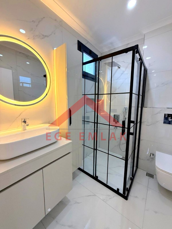 Didim'de Satılık Tam Müstakil 4+1 Villa
