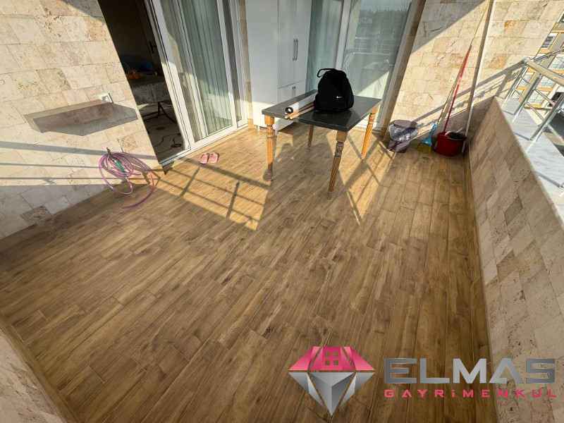 Elmas’tan Yalınayak’ta Merkezi Konumda Cepheleri Açık Geniş 4+1