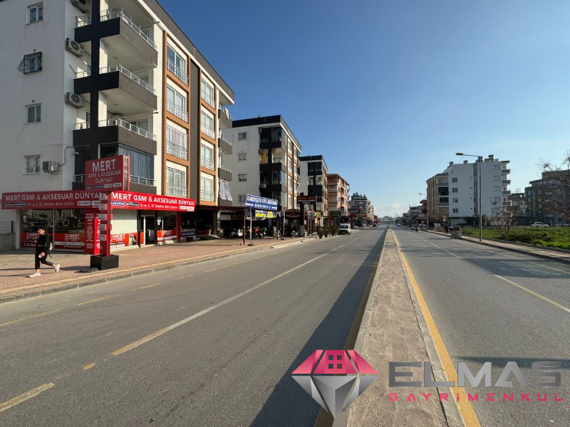 Elmas’tan Yalınayak’ta Merkezi Konumda Cepheleri Açık Geniş 4+1