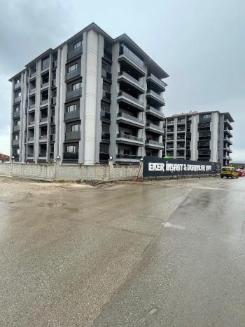 Güvenay - Çorum Ulukavak Mah. Devane Toki Karşısı Sıfır 3+1