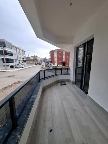 GÜVENAY - ÇORUM  BAHÇELİEVLER MAH. YUNUS EMRE OKULU CİVARI SATILIK DAİRE