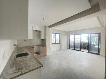 GÜVENAY - ÇORUM BAHÇELİEVLER YAVRUTURNA OKULU CİVARI  2+1 SATILIK SIFIR DAİRE