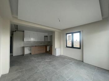 GÜVENAY - ÇORUM BAHÇELİEVLER YAVRUTURNA OKULU CİVARI  2+1 SATILIK SIFIR DAİRE