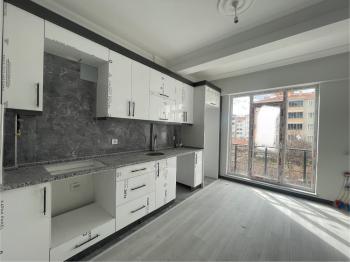 GÜVENAY - ÇORUM KEVSER CAMİİ İLERİSİ 4+1 SATILIK LÜKS DAİRE 