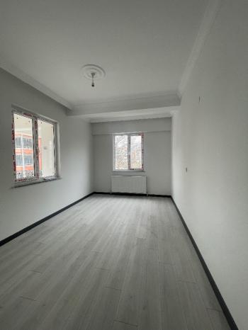 GÜVENAY - ÇORUM KEVSER CAMİİ İLERİSİ 4+1 SATILIK LÜKS DAİRE 
