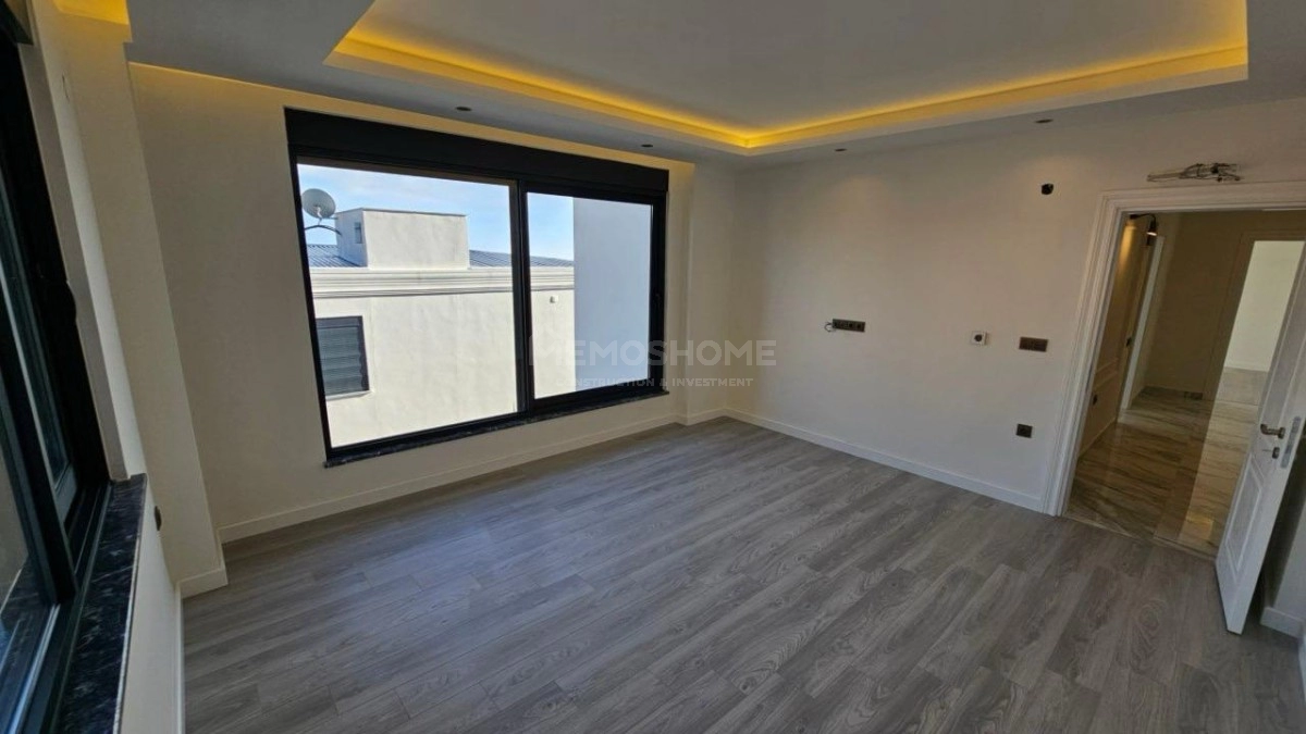 Tepe’de Vatandaşlığa Uygun Lüks Villa