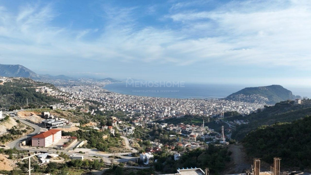 Tepe’de Vatandaşlığa Uygun Lüks Villa