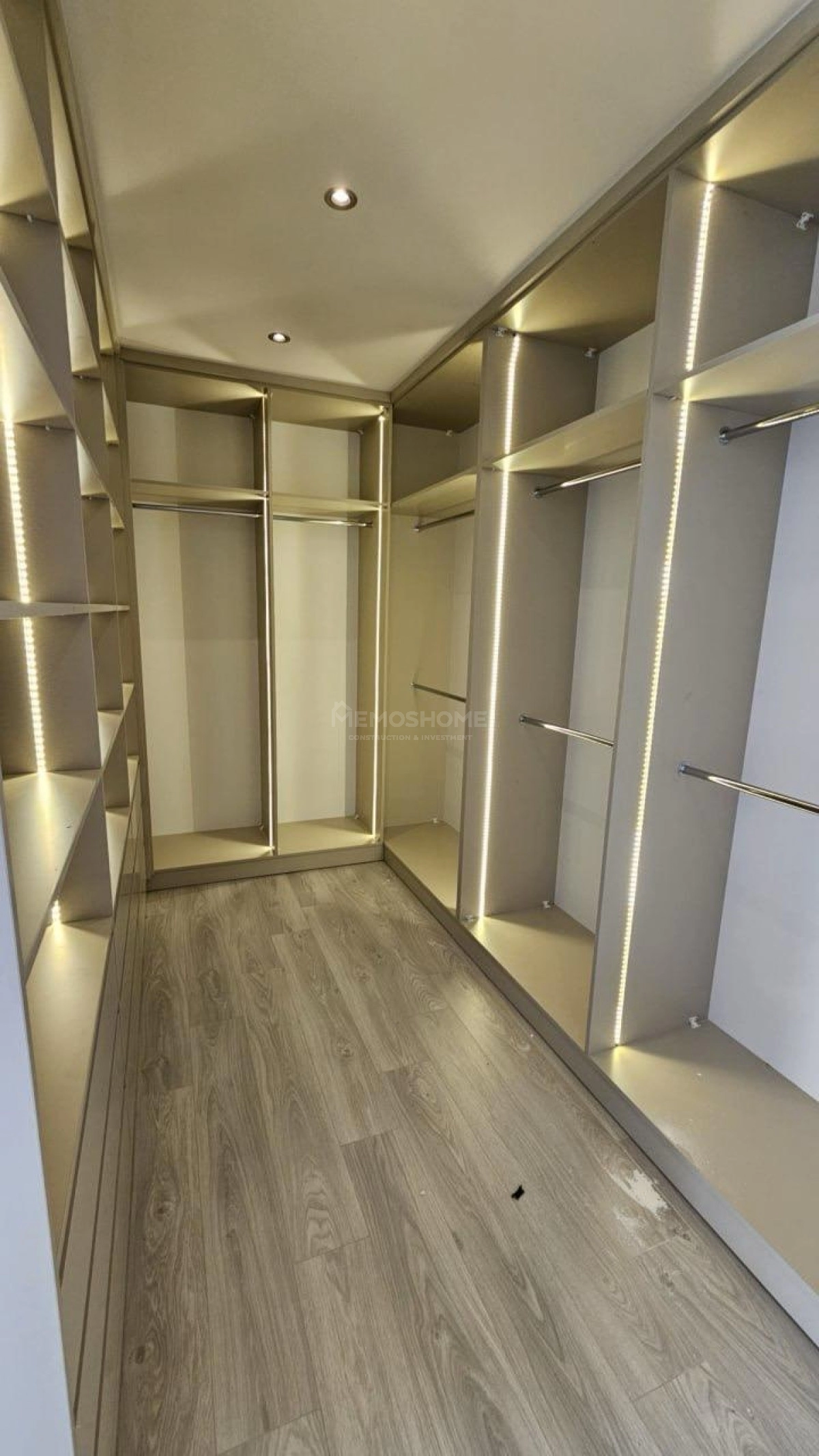 Tepe’de Vatandaşlığa Uygun Lüks Villa