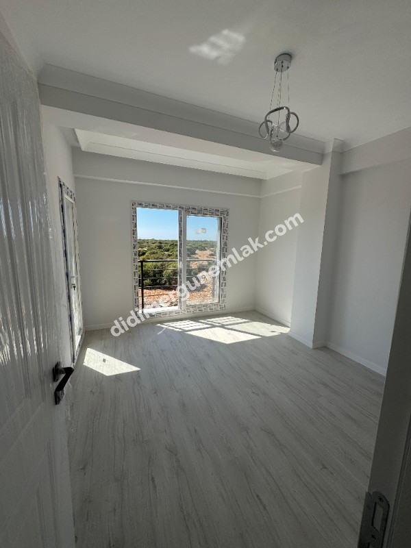 DİDİM EFELER MAHALLESİ'NDE STADYUM BÖLGESİNDE SATILIK 1+1 DAİRE