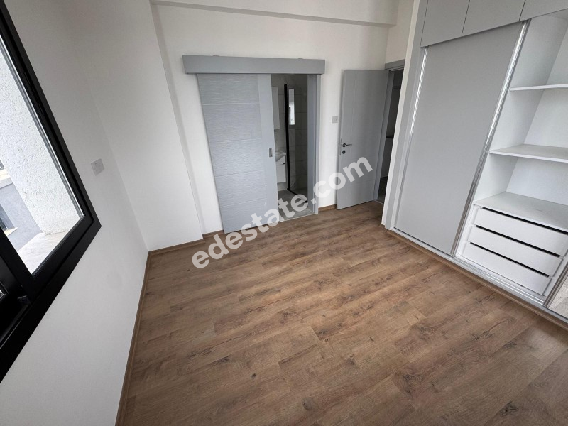 Lefkoşa K.Kaymaklı'da ASANSÖRLÜ YENİ 2+1 SATILIK PENTHOUSE