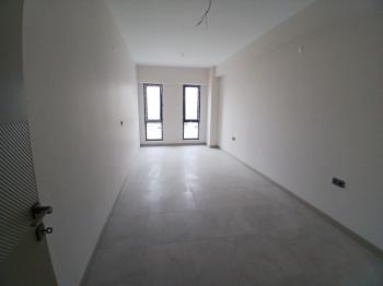 GÜVENAY - ÇORUM BELEDİYE YANI CENTER POİNT SATILIK LÜKS 1+1  OFİS