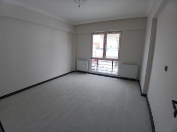GÜVENAY - ÇORUM GÜLABİBEY GÜLÜM DÜĞÜN SALONU CİVARI SATILIK 3+1 DAİRE