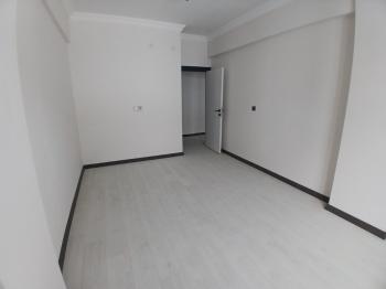 GÜVENAY - ÇORUM GÜLABİBEY GÜLÜM DÜĞÜN SALONU CİVARI SATILIK 3+1 DAİRE
