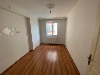 GÜVENAY - ÇORUM ULUKAVAK MAH. ÇEVRE YOLU ÜZERİ GENİŞ BAKIMLI 3+1 KİRALIK DAİRE