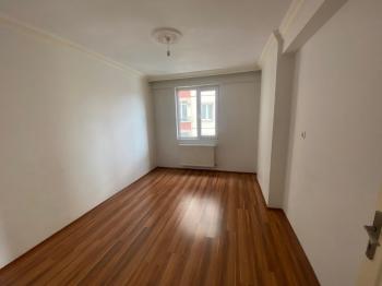 GÜVENAY - ÇORUM ULUKAVAK MAH. ÇEVRE YOLU ÜZERİ GENİŞ BAKIMLI 3+1 KİRALIK DAİRE