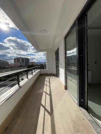 GÜVENAY – ÇORUM  ÜÇTUTLAR  MAH.ÇEVREYOLU ÜZERİ 3+1 SIFIR DAİRELER