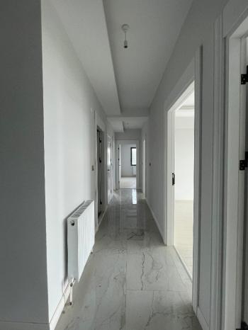 GÜVENAY - ÇORUM ÜÇTUTLAR MAH. ÇEVRE YOLU ÜZERİ SATILIK 3+1 DAİRE 