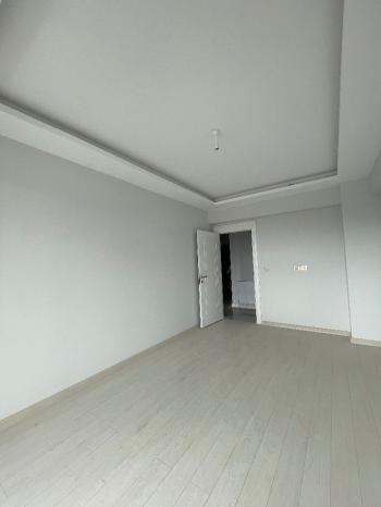 GÜVENAY - ÇORUM ÜÇTUTLAR MAH. ÇEVRE YOLU ÜZERİ SATILIK 3+1 DAİRE 
