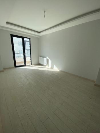 GÜVENAY - ÇORUM ÜÇTUTLAR MAH. ÇEVRE YOLU BULVARI  3+1 SATILIK DAİRE 