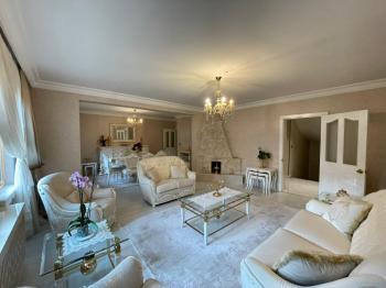 AFYON ÜÇOK EMLAKTAN UYDUKENT YEŞİLYURT MAH SATILIK VİLLA 