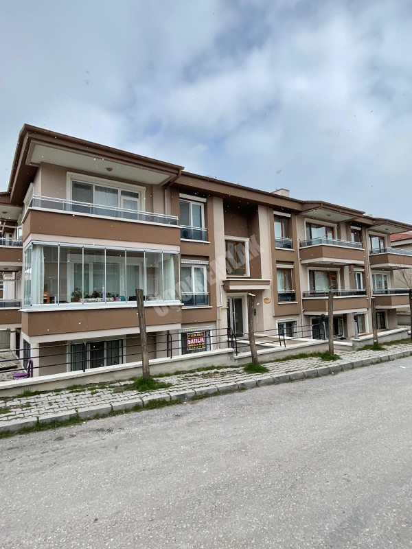 AFYON ÜÇOK EMLAKTAN FATİH MAH SATILIK 3+1 115M² DAİRE 