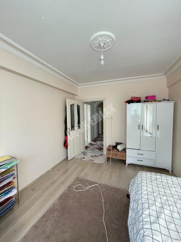 AFYON ÜÇOK EMLAKTAN FATİH MAH SATILIK 3+1 115M² DAİRE 