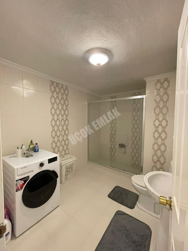 AFYON ÜÇOK EMLAKTAN UYDUKENT YEŞİLYURT MAH SATILIK VİLLA 