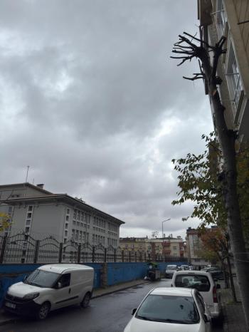 BAĞCILAR BARBAROS MAHALLESİNDE 2+1 SATILIK DAİRE