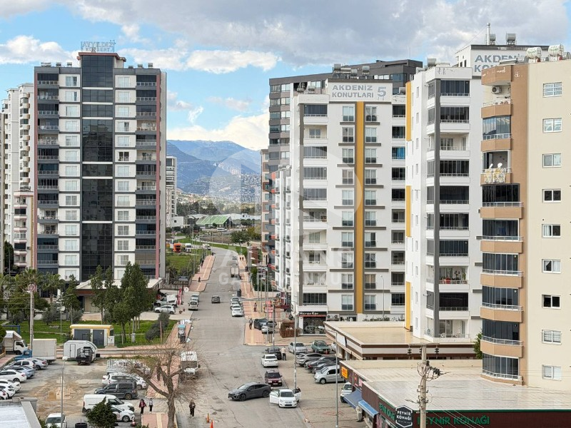 ALYANS'TAN GMK ÜZERİ TABELA DEĞERİ YÜKSEK İSTER OFİS İSTER DAİRE
