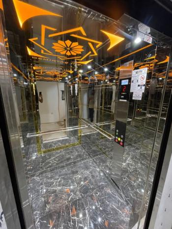 HİSAR MAHALLESİNDE ÖNÜ AÇIK CADDE ÜZERİNDE - ASANSÖRLÜ 2+1 SATILIK DAİRE