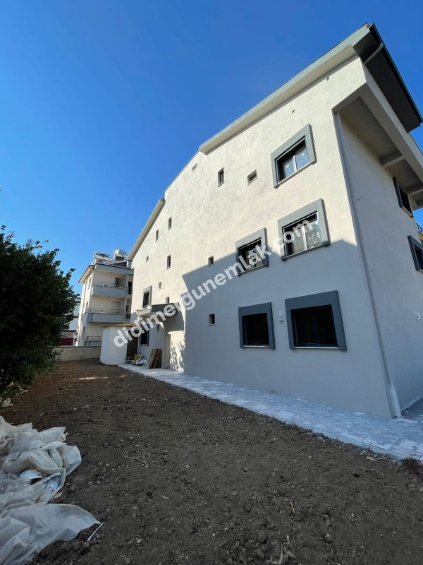 HİSAR MAHALLESİNDE ÖNÜ AÇIK CADDE ÜZERİNDE - ASANSÖRLÜ 2+1 SATILIK DAİRE