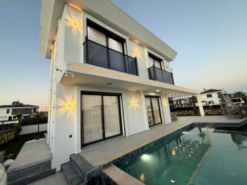Didim'de Satılık Tam Müstakil 4+1 Villa