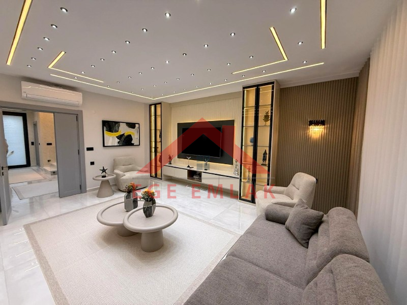 Didim'de Satılık Tam Müstakil 4+1 Villa