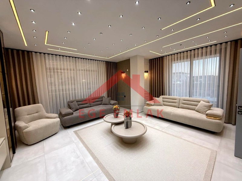 Didim'de Satılık Tam Müstakil 4+1 Villa