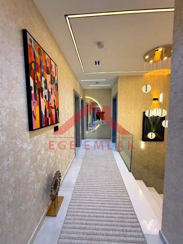 Didim'de Satılık Tam Müstakil 4+1 Villa