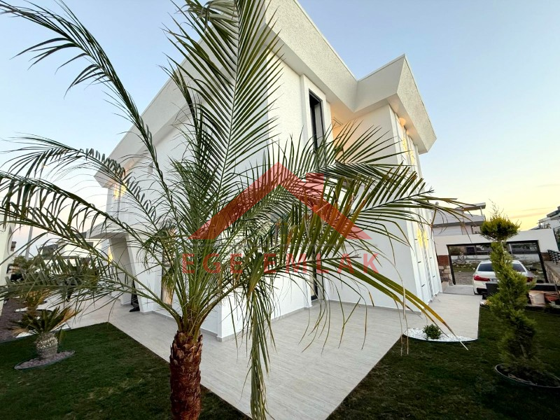Didim'de Satılık Tam Müstakil 4+1 Villa