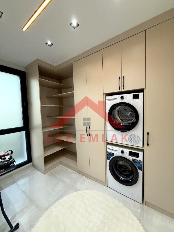 Didim'de Satılık Tam Müstakil 4+1 Villa